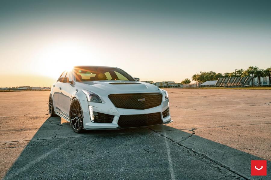  Cadillac CTS-V on Vossen Wheels (HF-2) 2019 года  (фото 16 из 32)